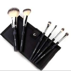 NIB Crown 6pc Luxurious Makeup Brush Set